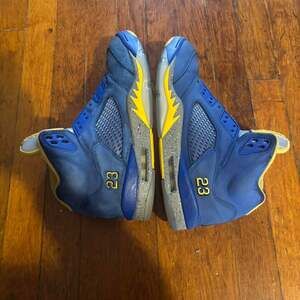 Jordan 5 Retro JSP Laney Varsity Royal